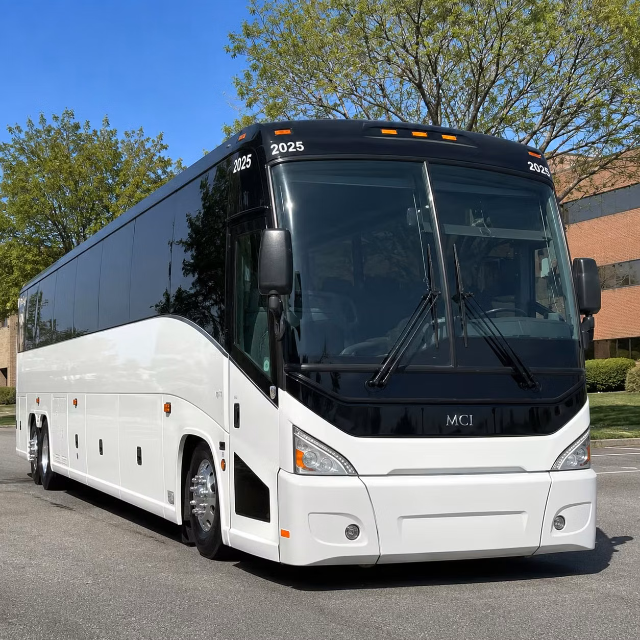 bus rentals for colorado springs concerts music festival